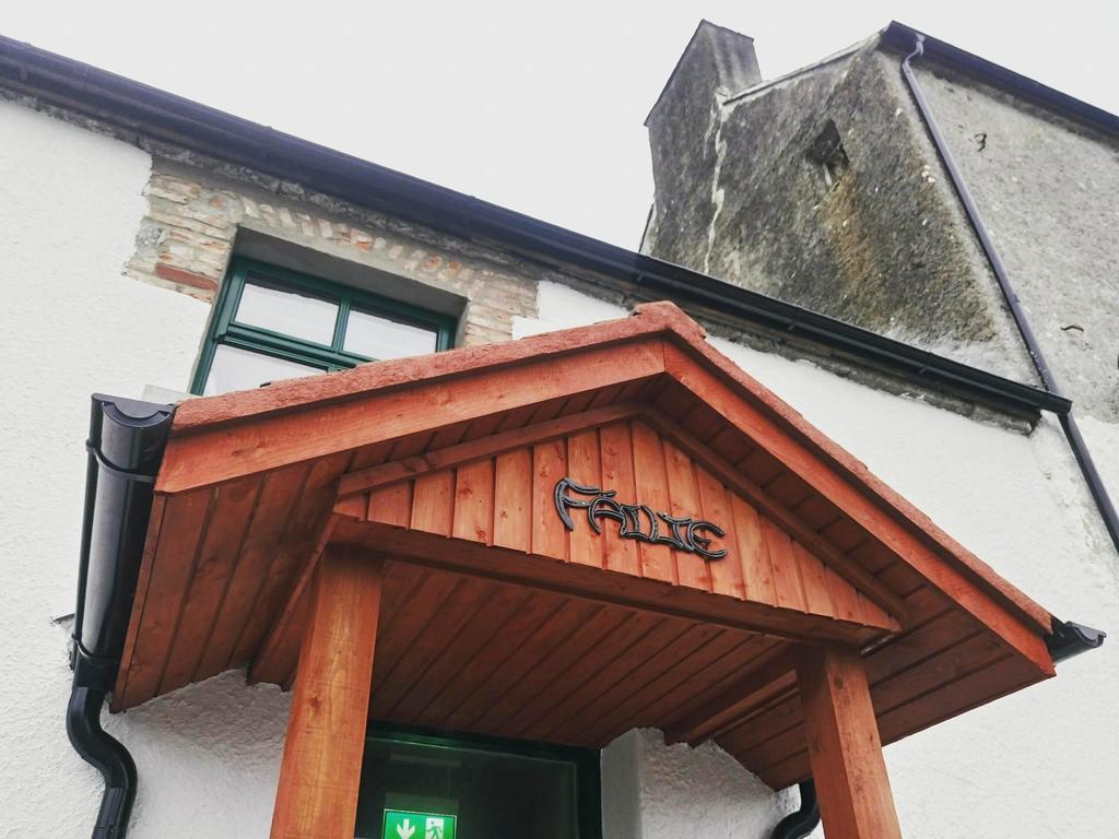 Galway Glamping Hotel Tuam Kültér fotó